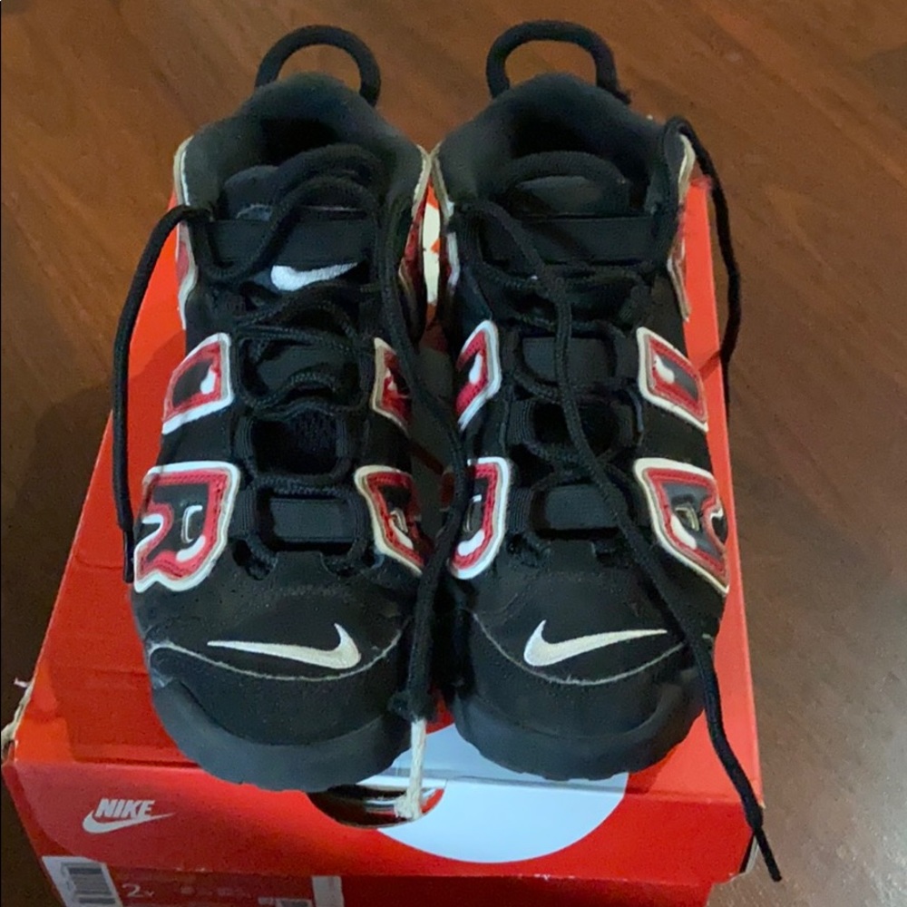 Nike air uptempo